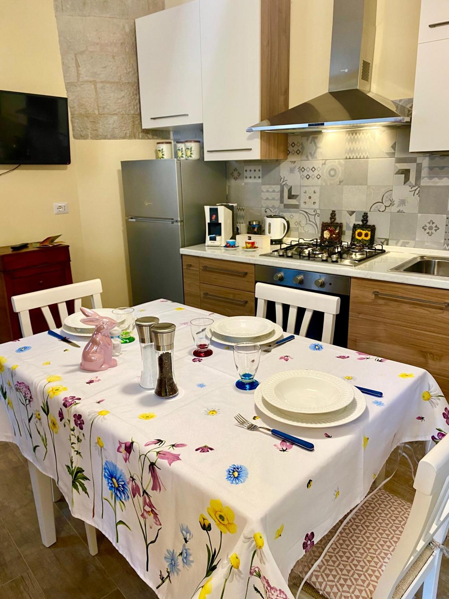 Casa Vacanze Il Borgo Губио Екстериор снимка
